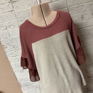 American Threads Striped Ruffle Sleeve Sweater M